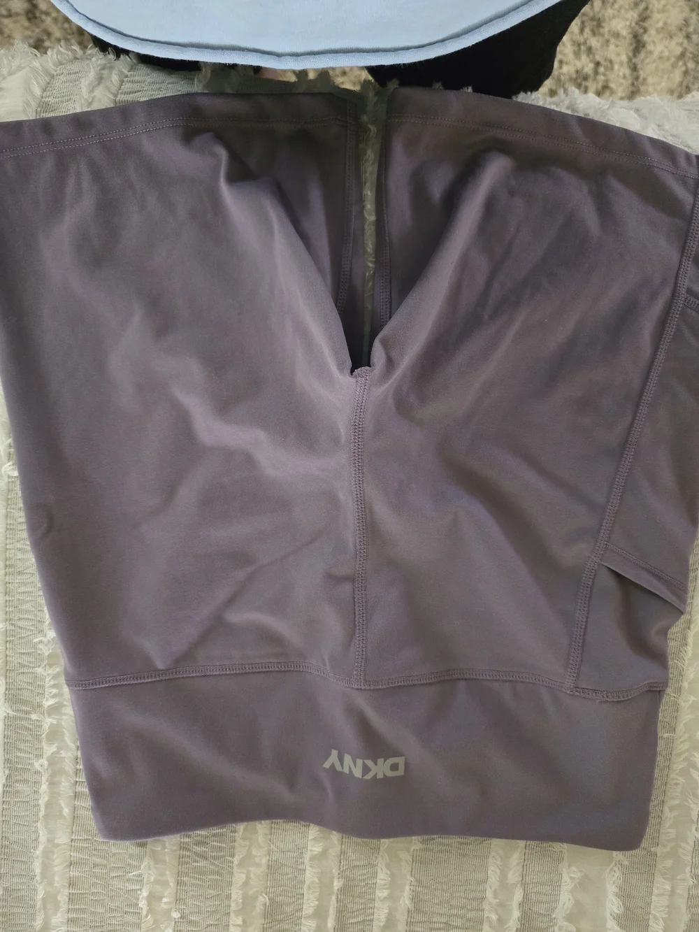 DKNY Women's Leggings in Plum Purple - Picture 4 of 5